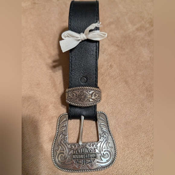 Authentic Harley-Davidson® Black Quality Leather Belt Silver Tone Buckle - Picture 6 of 9